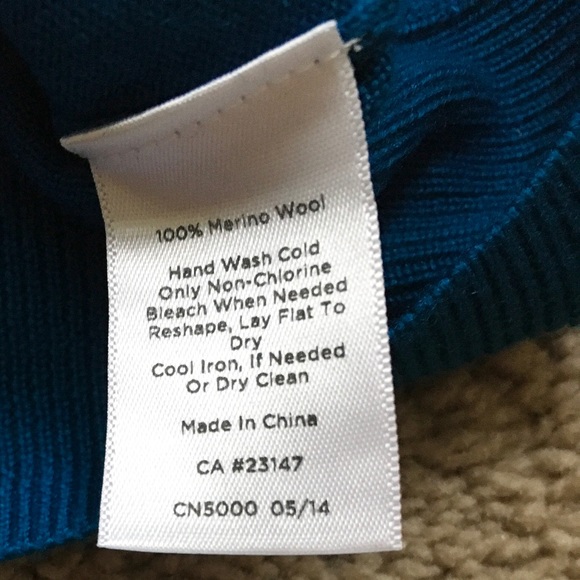 🚹Talbots Merino Wool Pullover V-neck Sweater- Sz Large - Picture 6 of 7